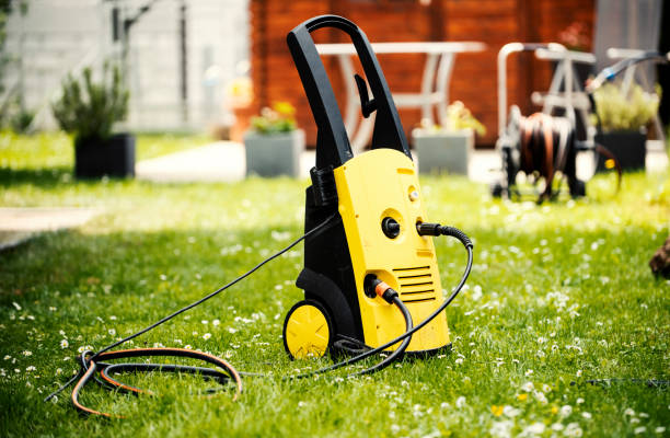 Best Driveway Pressure Washing  in Lemont, PA